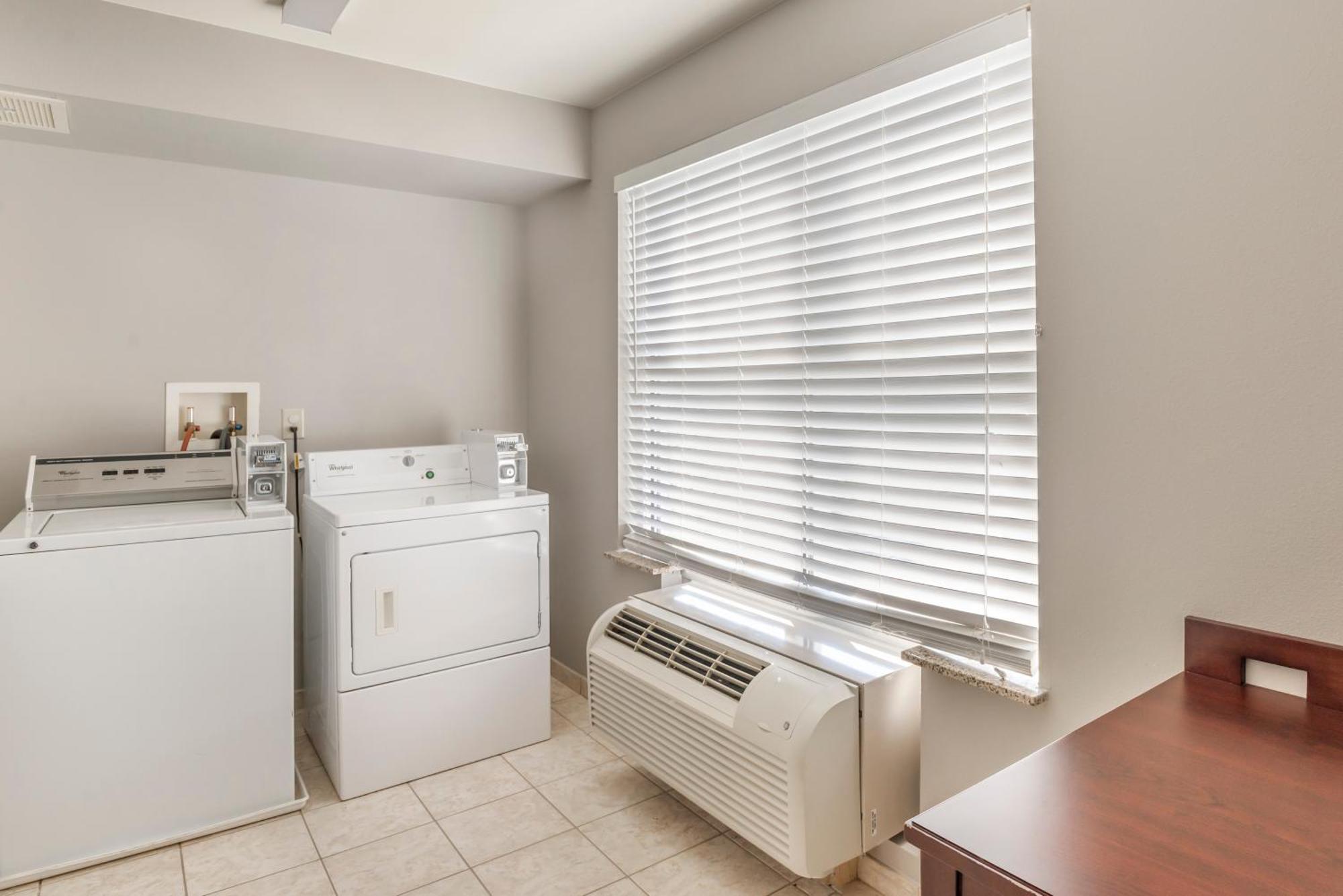 Country Inn & Suites By Radisson, Ashland - Hanover, Va Exteriér fotografie